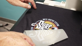 نحوه پرس حرارتی یک تی شرت  Heat Press a T‐Shirt